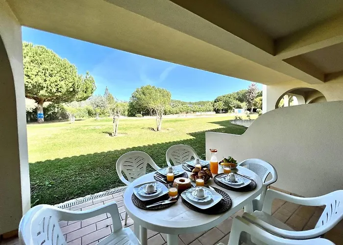 Alvor Secret With Pool By Homing