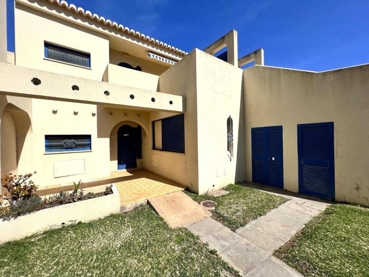Secret With Pool By Homing Apartment